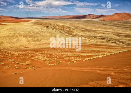 Vista da une 45 vicino al Sossusvlei e sesriem Foto Stock