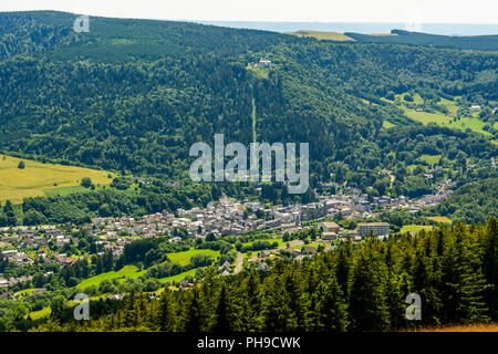 La Bourboule, Parc Naturel Regional des Volcans d'Auvergne, Parco Naturale Regionale dei Vulcani d'Auvergne, Puy de Dome, Auvergne, Francia Foto Stock