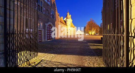 Schloss Raesfeld Castle, Raesfeld, regione Muensterland, Nord Reno-Westfalia, Germania Foto Stock