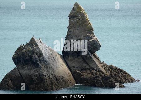 Chiesa Rock vicino ampia oasi Pembrokeshire Coast path Foto Stock