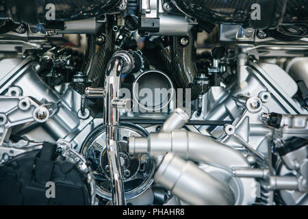 Un close-up del motore o auto a motore all'interno. Sfondo tecnologico Foto Stock