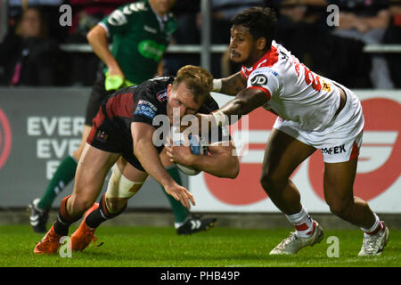 St Helens, Regno Unito. Il 31 agosto 2018. Totalmente Wicked Stadium, St Helens, Inghilterra; Betfred Super League Super 8's , St Helens v Wigan Warriors ; Dan Sarginson di Wigan Warriors punteggi la sua seconda prova a credito: News immagini /Alamy Live News Foto Stock