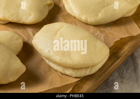 In casa cinese al vapore Bao panini pronti a mangiare Foto Stock