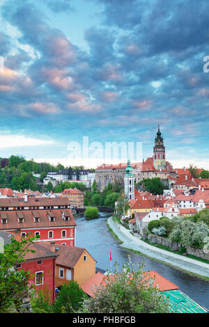 Castello di Cesky Krumlov risalente al 1240, Cesky Krumlov, Sito Patrimonio Mondiale dell'UNESCO, Boemia del Sud, Repubblica Ceca, Europa Foto Stock