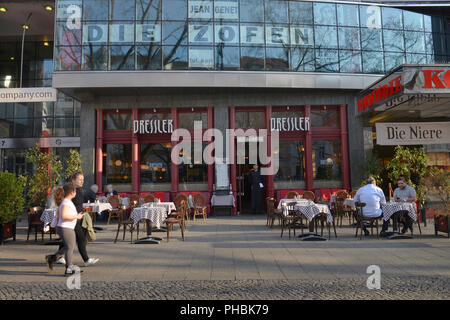Ristorante Dressler Ku'damm-Karree, Kurfuerstendamm, Charlottenburg di Berlino, Deutschland Foto Stock