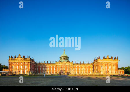 Barocco prussiano nuovo palazzo (Neues Palais) costruito da re Federico II (Federico il Grande), il Parco Sanssouci, UNESCO, Potsdam, Brandeburgo, Germania Foto Stock