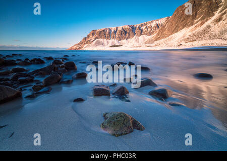 Unstad beach, Vestvagoy, Isole Lofoten, Nordland, Norvegia, Europa Foto Stock