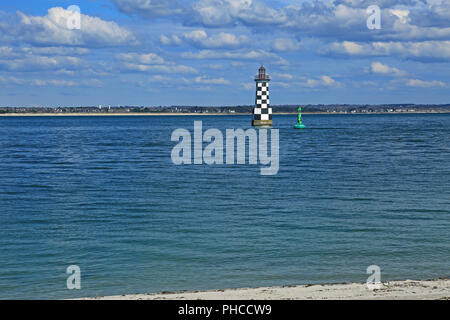 Il faro e la Perdrix, Loctudy, Bretagna Francia Foto Stock