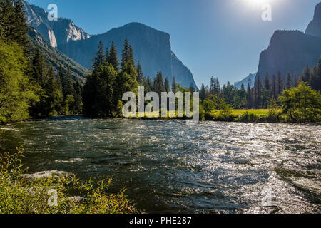 Parco Nazionale di Yosemite Valley Paesaggio estivo Foto Stock