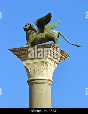 Leone alato scultura in Venezia Foto Stock