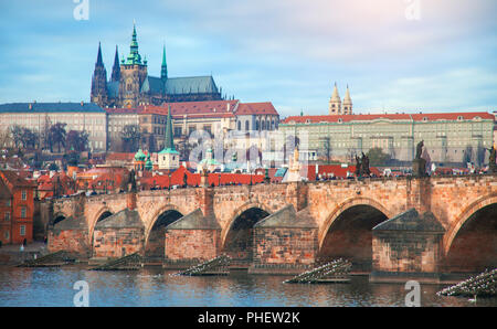 Il Ponte Carlo a Praga Foto Stock