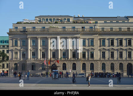 Hotel de Rome, Behrenstrasse, nel quartiere Mitte di Berlino, Deutschland Foto Stock