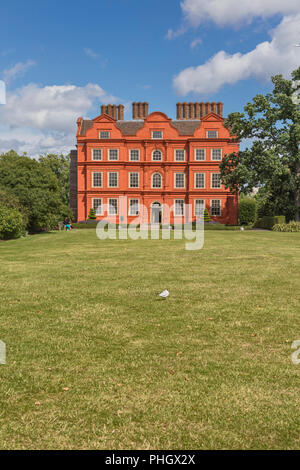 Il Kew Palace, casa olandese, Kew Gardens, Londra, Inghilterra, Regno Unito Foto Stock