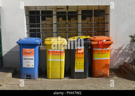 Muelleimer, Wilmersdorf, Berlino, Deutschland Foto Stock