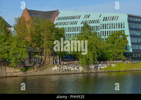 YAAM, Stralauer Platz, Friedrichshain di Berlino, Deutschland Foto Stock