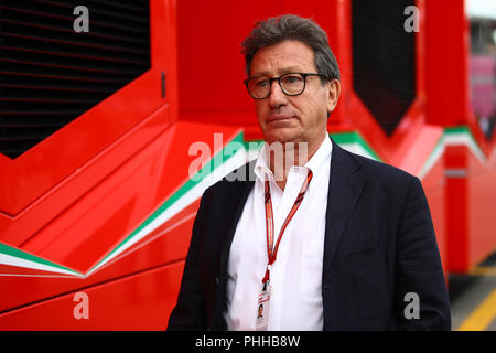 Monza, Italia. 1 Settembre, 2018. Louis Carey Camilleri amministratore delegato della Ferrari nel paddock durante il Gran Premio di Formula Uno di credito Italia: Marco Canoniero/Alamy Live News Foto Stock