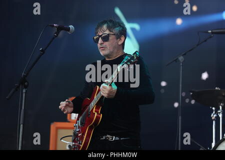 Knebworth Park, Hertfordshire, Regno Unito. Il 1 settembre 2018. La Lightning Seeds eseguire live presso la prima mai Cool Britannia Festival di Knebworth Park. Foto Stock