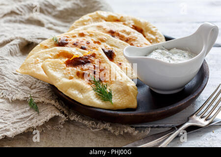 Focaccia con ripieno di zucca. Foto Stock