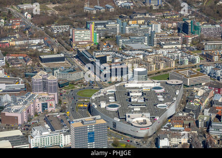 Nuova costruzione di Funke-Medien sede a Berliner Platz in Essen Grüne Mitte in Essen nella zona della Ruhr in NRW.centro commerciale piazza Limbecker Platz, Foto Stock