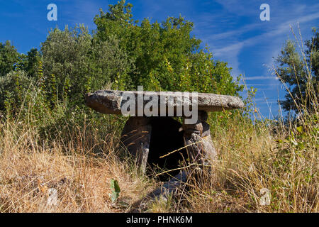 Dolmen di piccole dimensioni nel sud della Francia Foto Stock