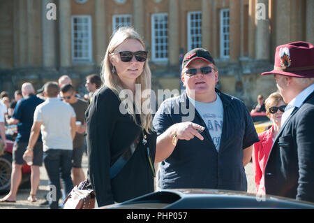 Woodstock, Oxfordshire, Regno Unito. 02Sep, 2018. Jodie Kidd di presenze al Salon Prenotazione Concours, Il Palazzo di Blenheim e Classic Supercar event, Woodstock, Oxfordshire, 2° settembre 2018 Credit: Stanislav Halcin/Alamy Live News Foto Stock