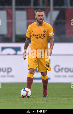 Daniele De Rossi (Roma) durante l'italiano 'Serie A' match tra Milano 2-1 Roma a Giuseppe Meazza su agosto 31, 2018 di Milano, Italia. Credito: Maurizio Borsari/AFLO/Alamy Live News Foto Stock