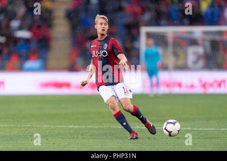 Bologna, Italia. 01 Sep, 2018. Filip Helander (Bologna) durante l'italiano 'Serie A' match tra Bologna 0-3 Inter a Renato tutti Ara Stadium il 01 settembre 2018 a Bologna, Italia. (Foto di Maurizio Borsari/AFLO) Credito: Aflo Co. Ltd./Alamy Live News Foto Stock