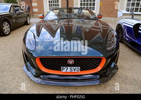 Jaguar Progetto 7 (2015), classici del futuro display, Concours di eleganza 2018 (Anteprima giorno), 31 agosto 2018. Il Palazzo di Hampton Court, Londra, Regno Unito, Europa Foto Stock