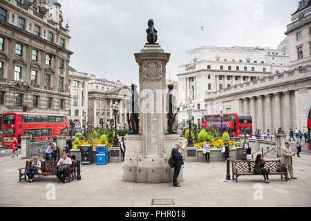 Vista dal Royal Exchange, città di Londra, Regno Unito Foto Stock