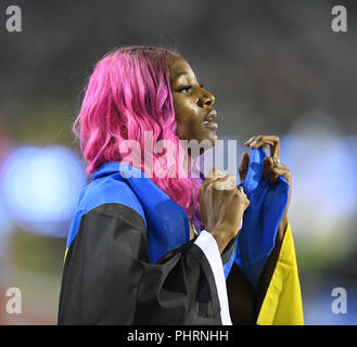 Shaunae Miller-Uibo celebra a AG Memorial Van Damme Diamond League 2018 at King Baudouin Stadium Bruxelles Belgio il 31 agosto 2018. GlennSports. Foto Stock