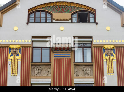 Altbau, Jugendstil, Roemerstrasse 11, Schwabing, Monaco di Baviera, Deutschland Foto Stock