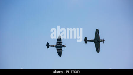 Regno Unito Bournemouth Air Festival è nei suoi 0 anni le folle che accorrono per vedere l'incredibile display di volo. Tutti e quattro i giorni sono stati al sole con cancellazioni n. Foto Stock