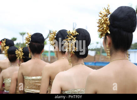 Messa a fuoco selettiva su forcine , capelli stile della tradizione Thai dacin Foto Stock