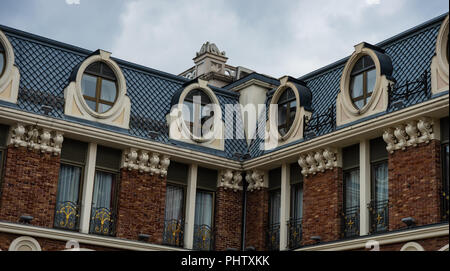 Batumi, Georgia / Luglio 10, 2018: architettura della vecchia Batumi famosa Piazza piazza vicino al porto di Batumi Foto Stock