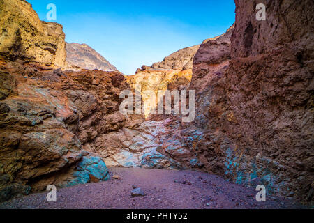 Una tavolozza di color rocce nel Parco Nazionale della Valle della Morte Foto Stock