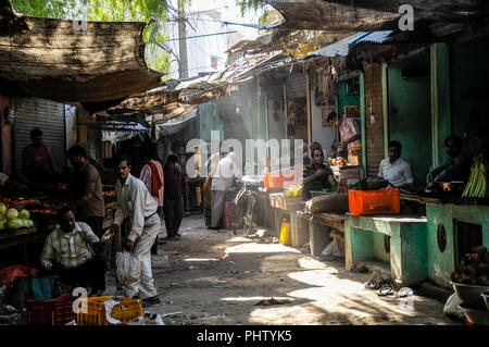 La frutta e la verdura al mercato popolare della città di Bikaner Foto Stock