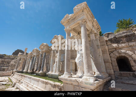 Una vista di Antonine ninfeo a Sagalassos antica città in Burdur, Turchia. Foto Stock