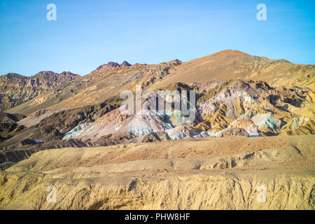 Una tavolozza di color rocce nel Parco Nazionale della Valle della Morte Foto Stock