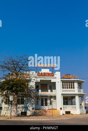 Vecchio coloniale portoghese casino Tamariz, provincia di Benguela, Lobito in Angola Foto Stock