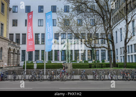 Technische Universitaet, Hauptgebaeude, Arcisstrasse, Monaco di Baviera, Deutschland Foto Stock