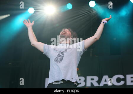 Knebworth Park, Herfordshire, UK. Il 2 settembre, 2018. Abbraccio eseguire live il secondo giorno del primo Cool Britannia Festival di Knebworth Park. Foto Stock