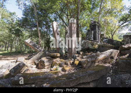 Cambogia SRA EM PRASAT Koh Ker tempio Khmer Foto Stock
