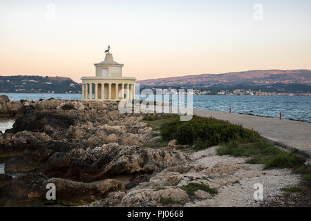 Fanari di Argostoli - il famoso faro sull'isola greca di Cefalonia, Grecia Foto Stock