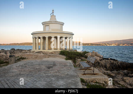 Fanari di Argostoli - il famoso faro sull'isola greca di Cefalonia, Grecia Foto Stock