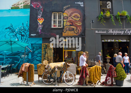 Rue Paul Bert, Marche aux Puces, Saint-Ouen, Parigi, Francia Foto Stock