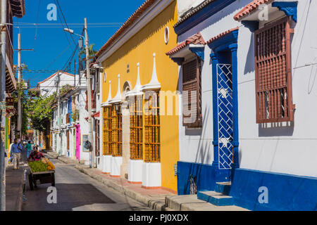 Cartagena , Colombia - Marzo 9, 2017 : colorate strade di Getsemani area di Cartagena de Indias los Bolivar in Colombia Sud America Foto Stock