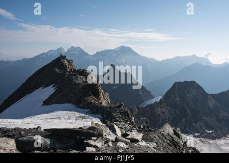 Paesaggio swiss alpes, vista da mittelallalin 3500m ü. M Foto Stock