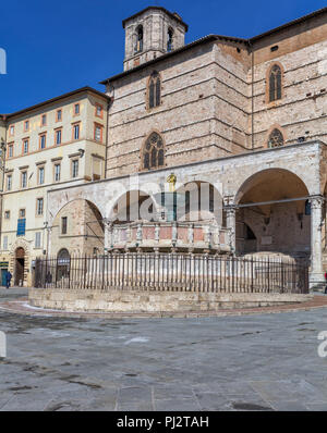 Fontana Maggiore (XIII secolo), Perugia, Umbria, Italia Foto Stock