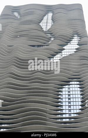 Il Aqua sul lungolago a est di Chicago Foto Stock