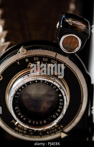 ESKISEHIR, TURCHIA - Agosto 28, 2018: Vintage Azur piegatura closeup fotocamera Foto Stock
